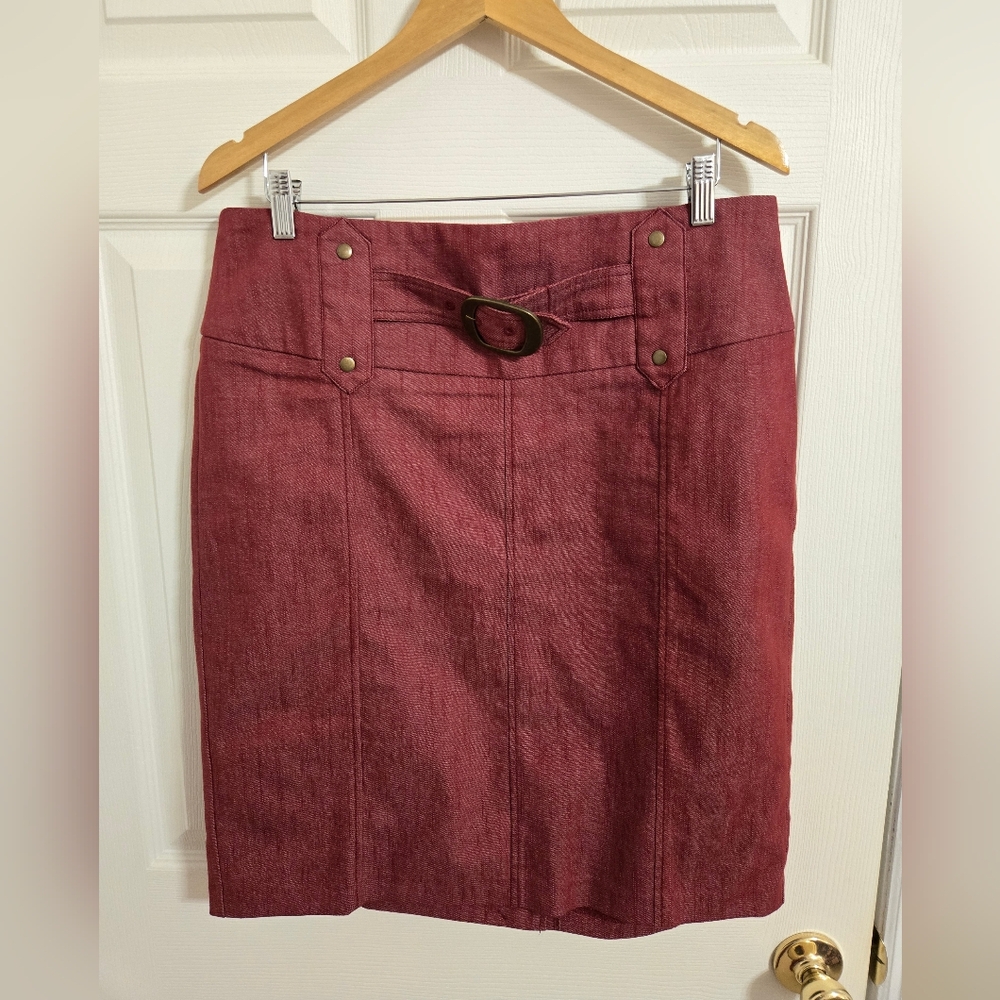 New York Clothing Company Burgundy Pencil Skirt With Metal Belt Accent Size 16